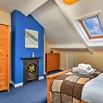 Finest Retreats - Adventure House