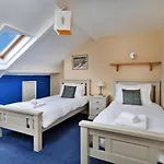 Finest Retreats - Adventure House Holiday home *