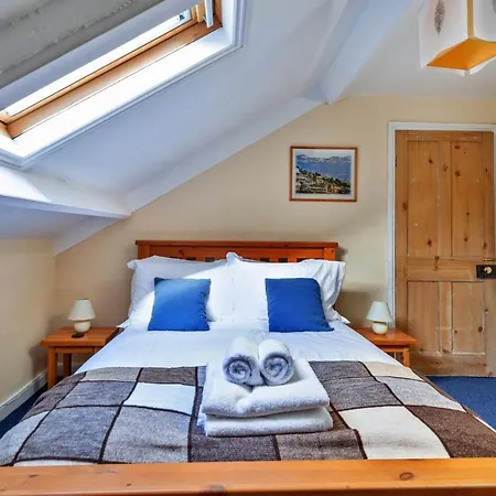 Finest Retreats - Adventure House 펜션 *