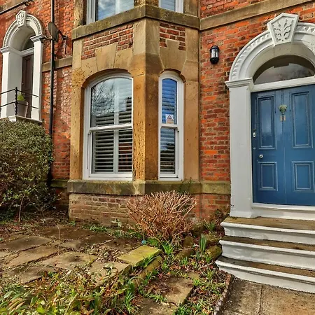 Finest Retreats - Adventure House * Whitby